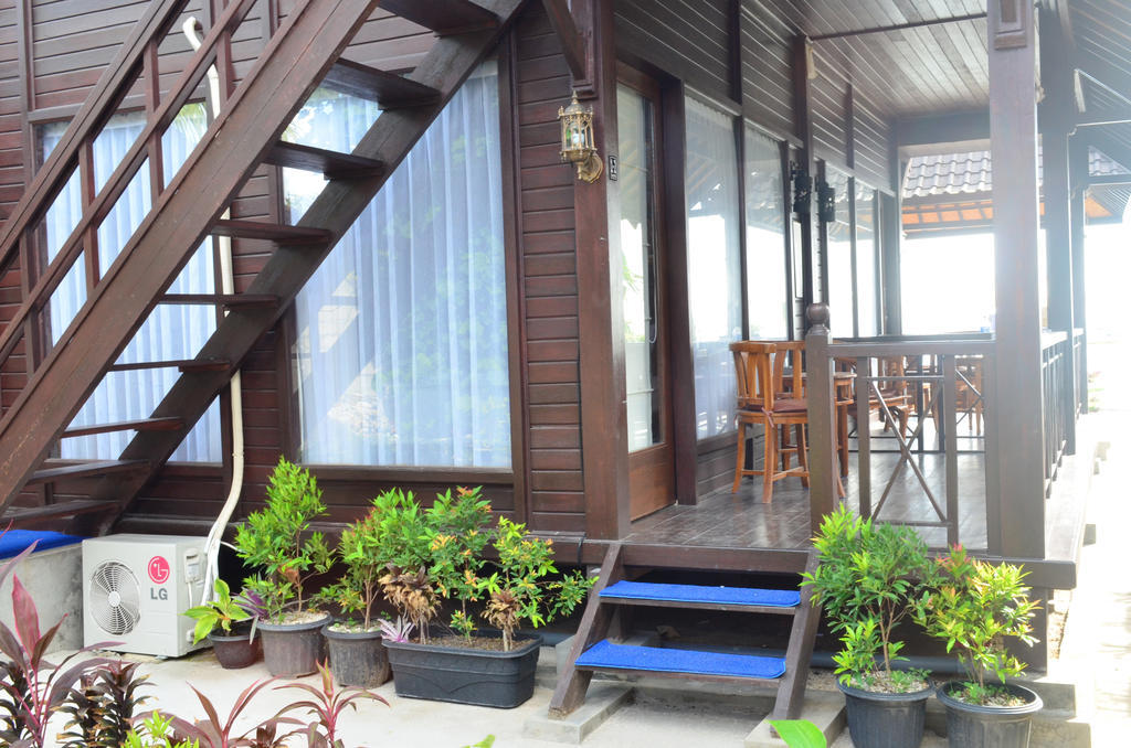 The Beach Huts Lembongan Room photo