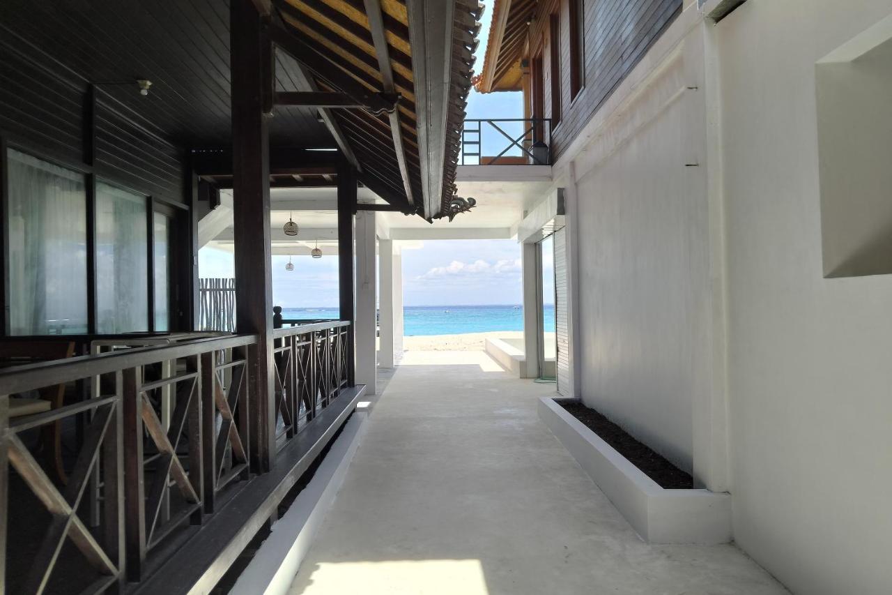 The Beach Huts Lembongan Exterior photo