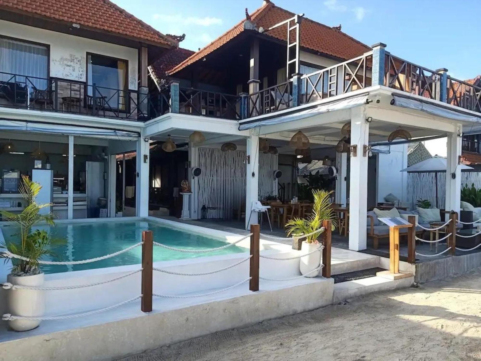 The Beach Huts Lembongan Hotel Exterior photo