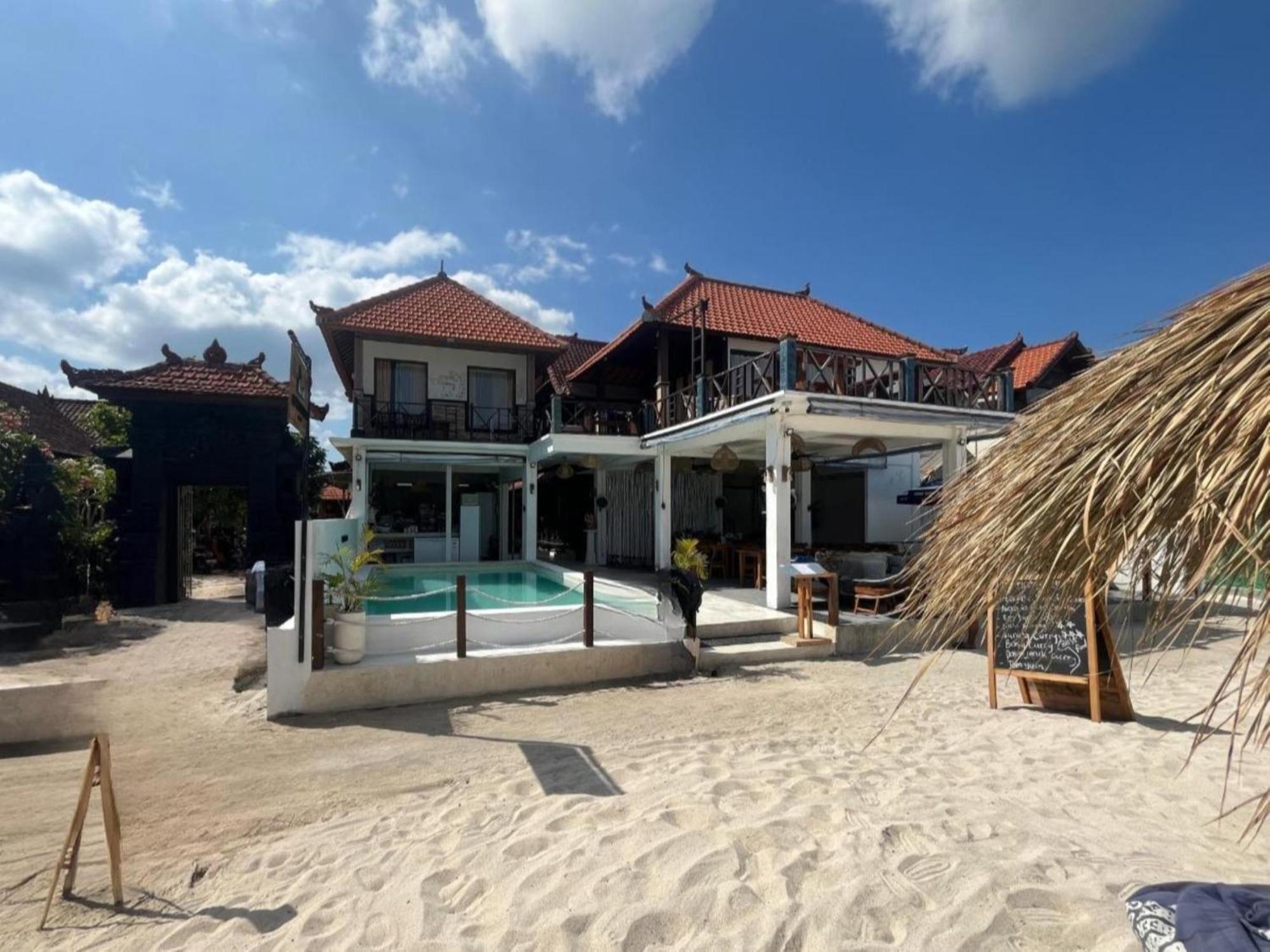 The Beach Huts Lembongan Exterior photo