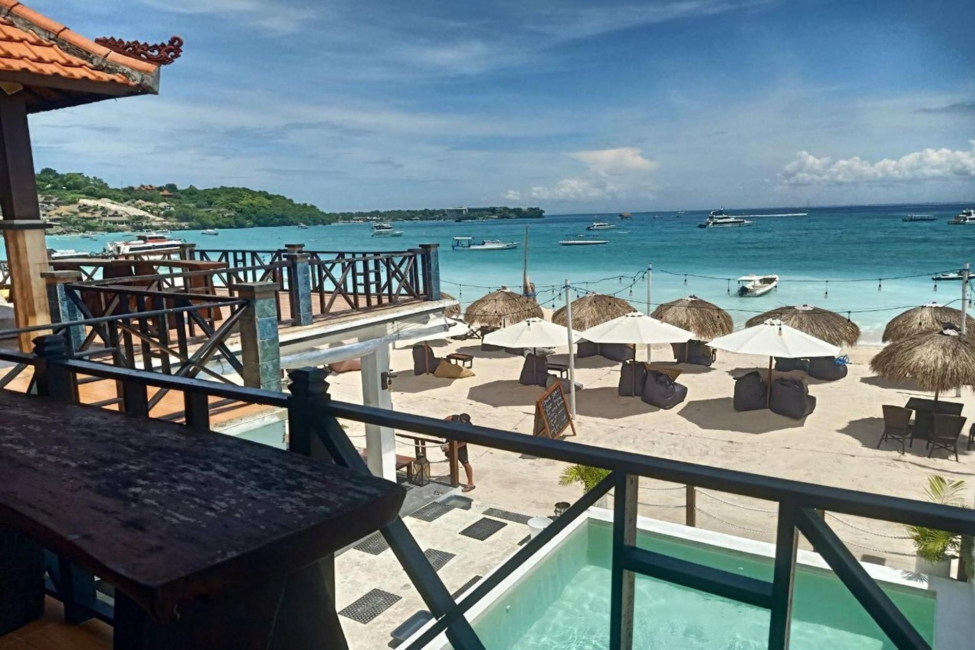 The Beach Huts Lembongan Exterior photo
