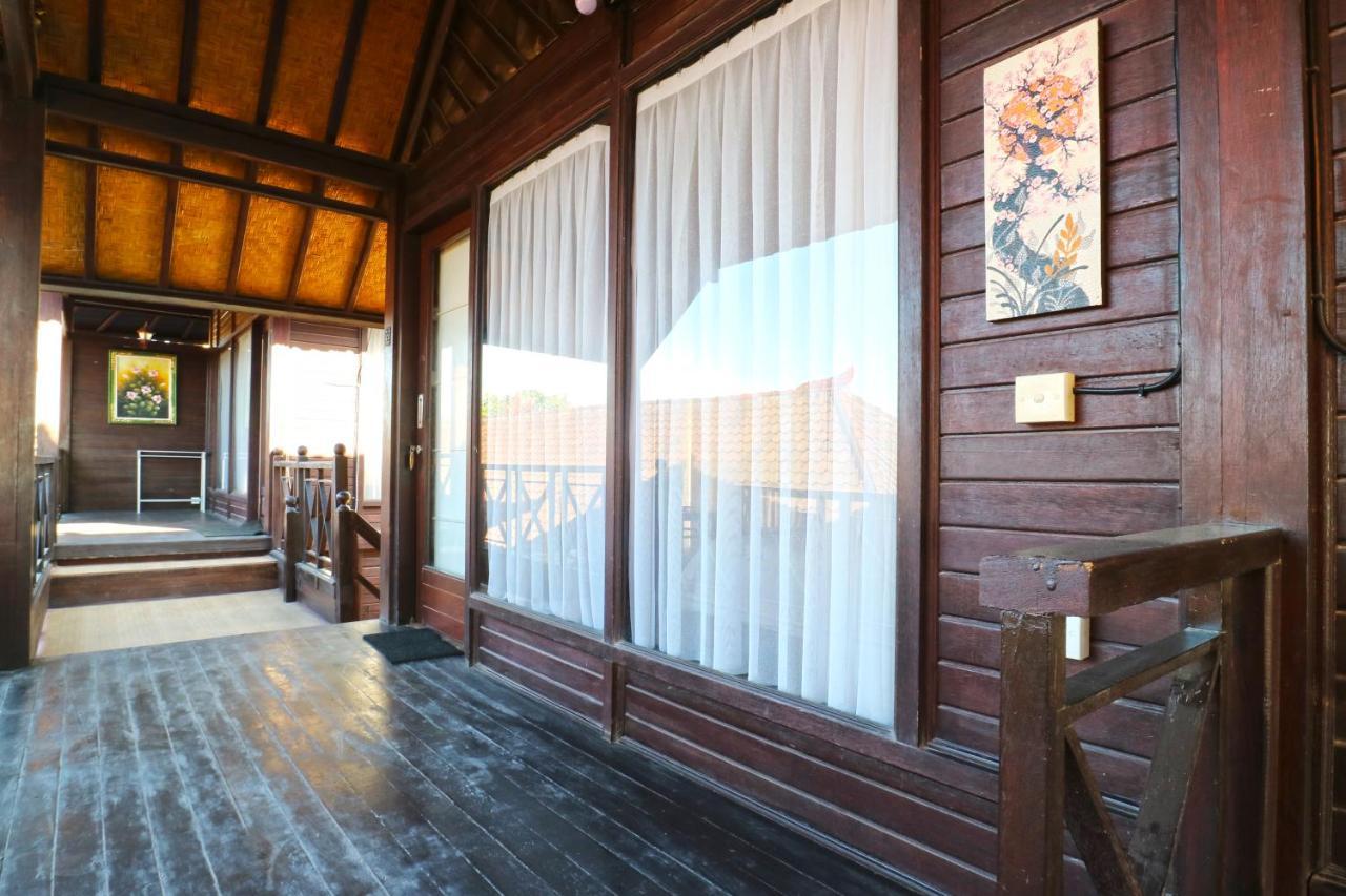 The Beach Huts Lembongan Exterior photo
